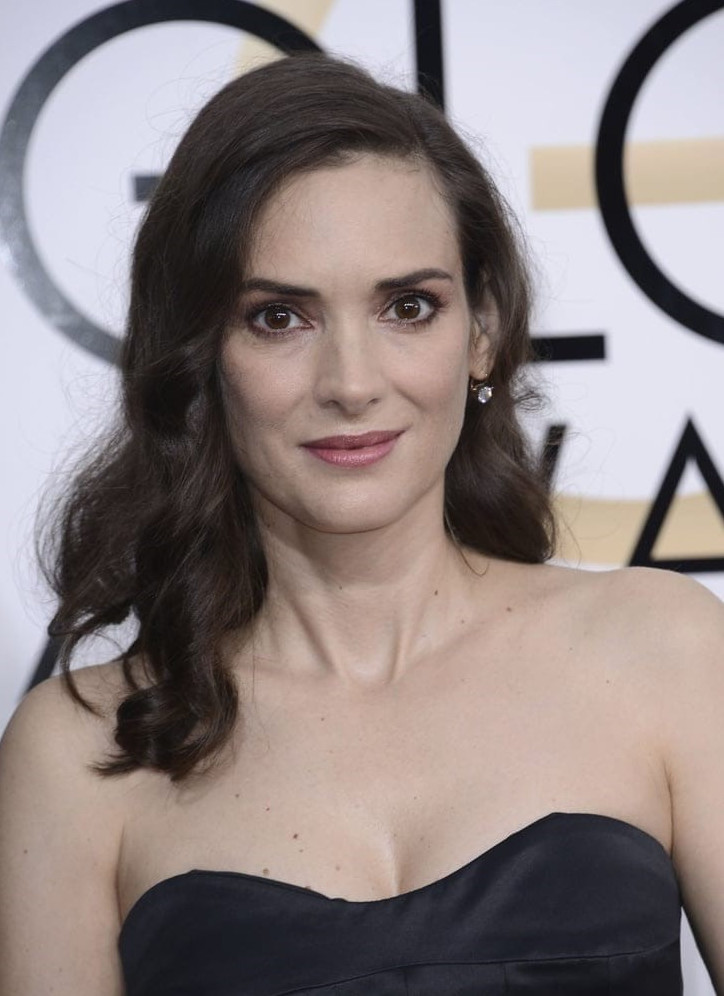 Winona Ryder  nude photo