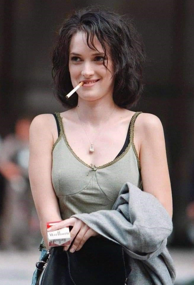 Winona Ryder  nude photo