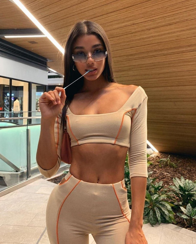 Yovanna Ventura  nude photo