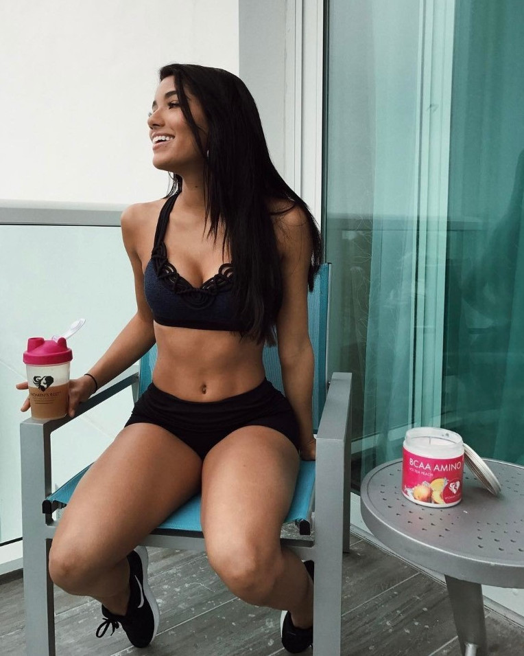 Yovanna Ventura  nude photo