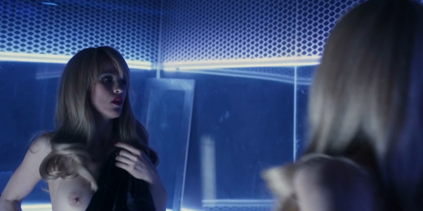 Yuliya Mayarchuk  nude photo