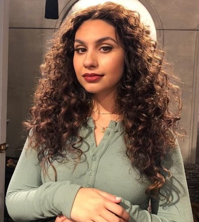 Alessia Cara  nude photo