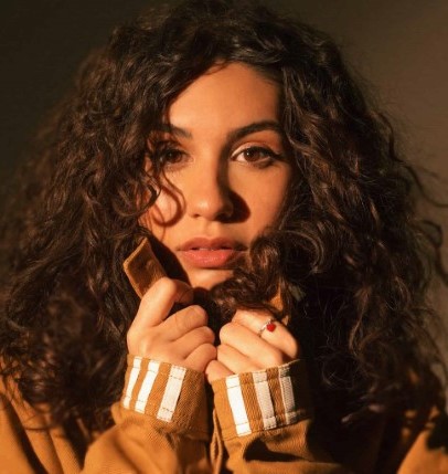 Alessia Cara  nude photo