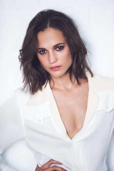 Alicia Vikander Elegant Beauty  nude photo