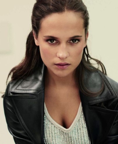 Alicia Vikander So Intense  nude photo