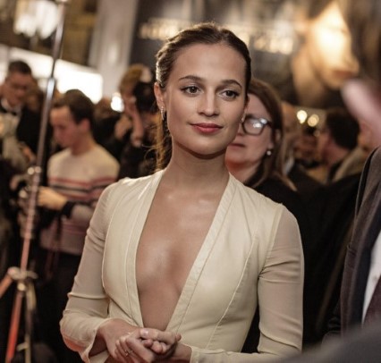 Alicia Vikander Sultry  nude photo