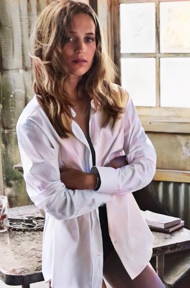 Alicia Vikander White Shirt  nude photo