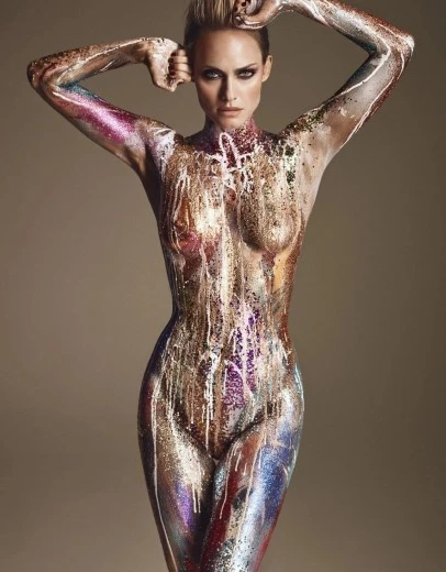 Amber Valletta (4)  nude photo