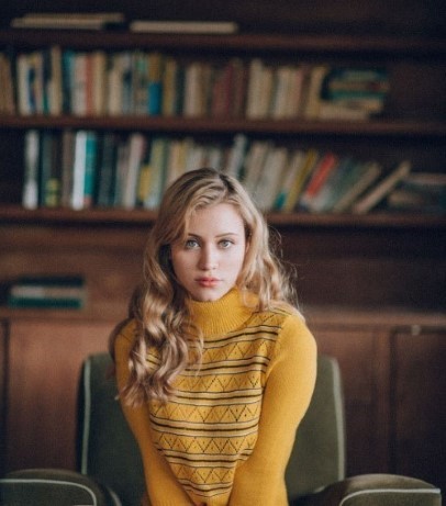 Caylee Cowan  nude photo