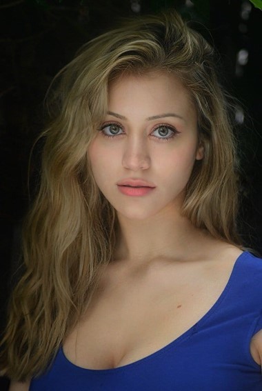 Caylee Cowan  nude photo