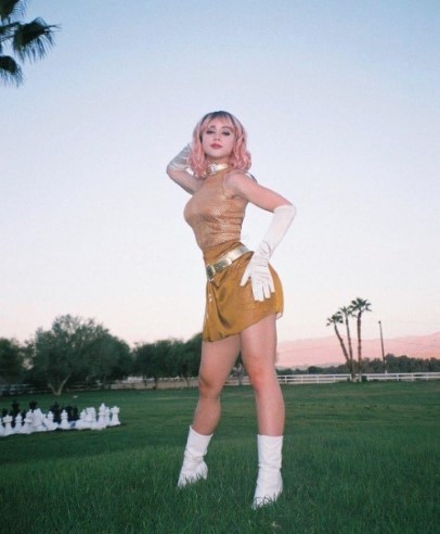 Caylee Cowan  nude photo