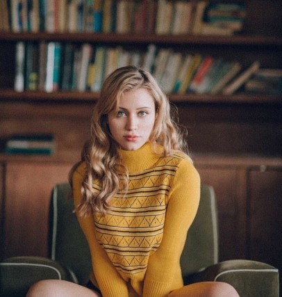 Caylee Cowan  nude photo