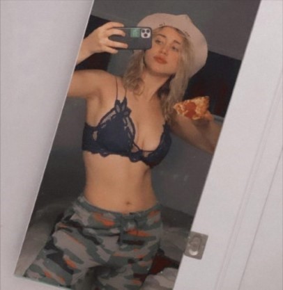 Caylee Cowan  nude photo