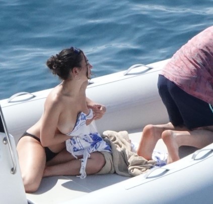 Charli XCX  nude photo