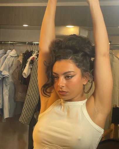 Charli XCX  nude photo