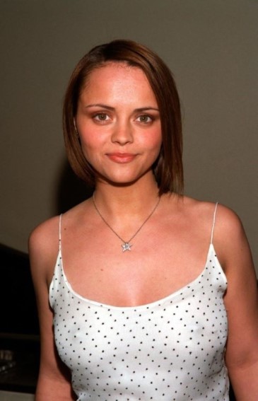 Christina Ricci Pokies  nude photo