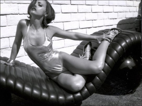Christina Ricci  nude photo