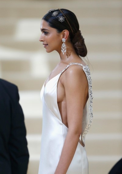 Deepika Padukone  nude photo