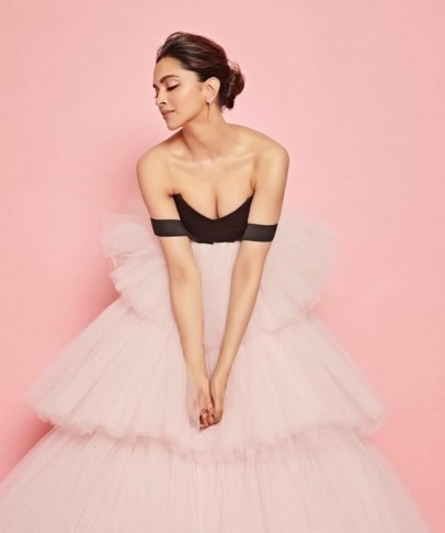 Deepika Padukone  nude photo