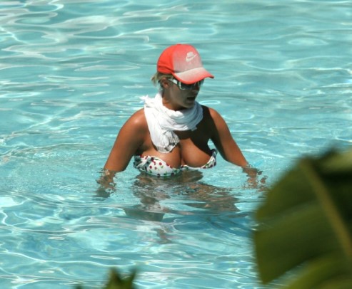 Gemma Atkinson  nude photo