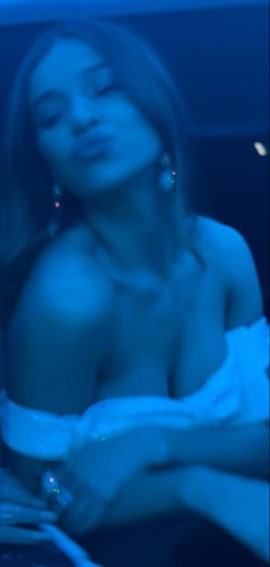 Hailee Steinfeld  nude photo