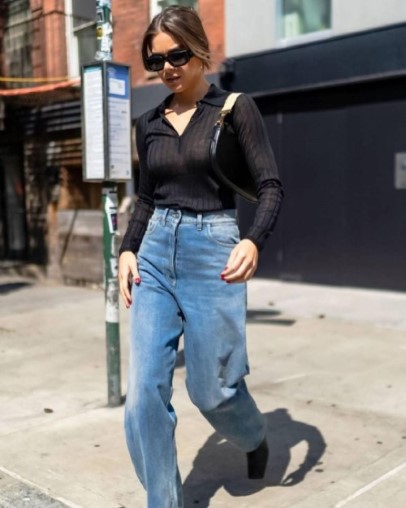 Hailee Steinfeld  nude photo