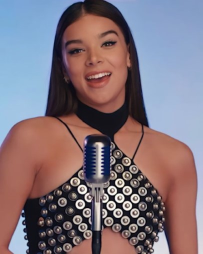 Hailee Steinfeld nude photo