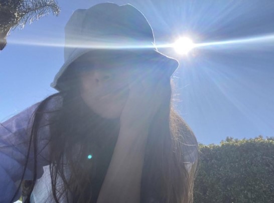 Hailee Steinfeld  nude photo