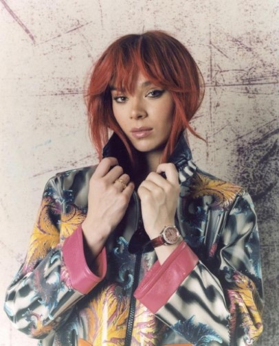 Hailee Steinfeld  nude photo