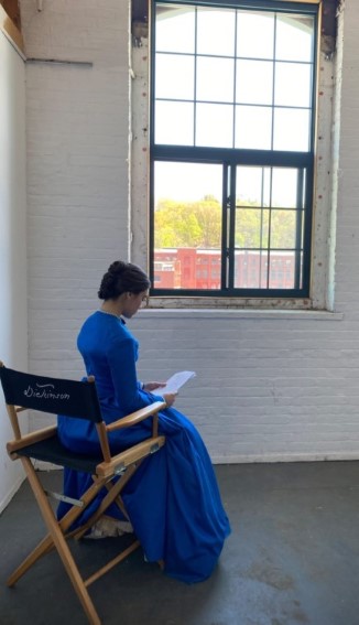 Hailee Steinfeld  nude photo