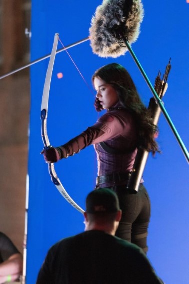 Hailee Steinfeld  nude photo