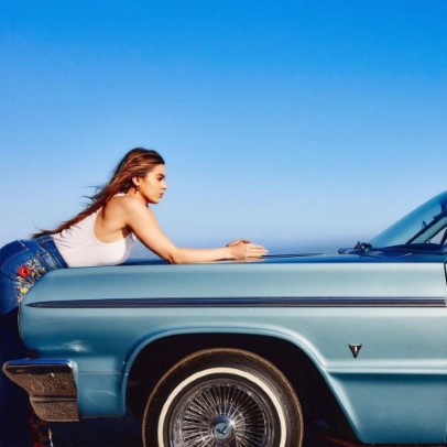 Hailee Steinfeld  nude photo