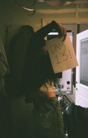 Hailee Steinfeld  nude photo