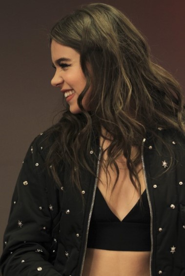 Hailee Steinfeld  nude photo