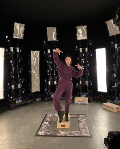 Hailee Steinfeld  nude photo