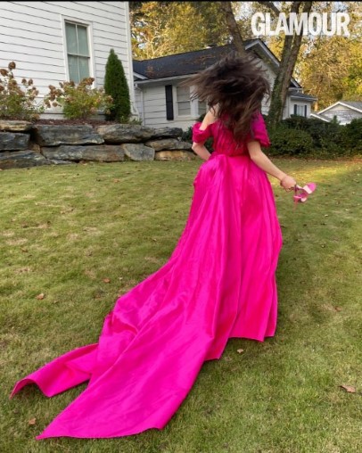 Hailee Steinfeld  nude photo