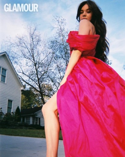 Hailee Steinfeld  nude photo