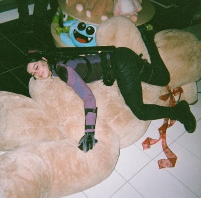 Hailee Steinfeld  nude photo