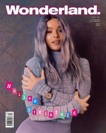 Hailee Steinfeld  nude photo