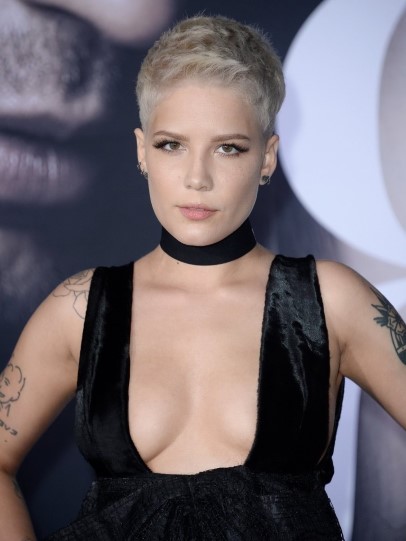 Halsey  nude photo