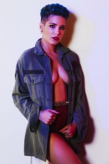 Halsey  nude photo
