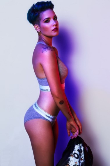 Halsey  nude photo