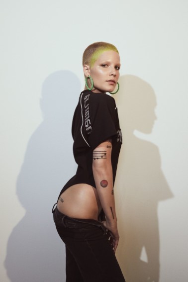 Halsey  nude photo