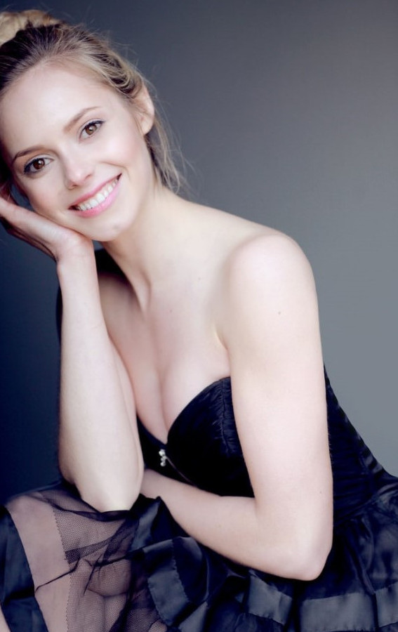 Hannah Tointon  nude photo