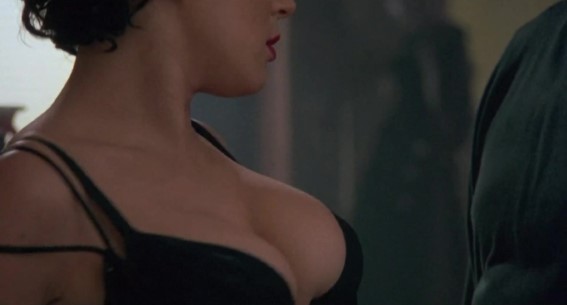 Jennifer Tilly  nude photo