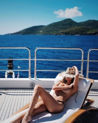 Josephine Skriver  nude photo