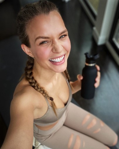 Josephine Skriver  nude photo