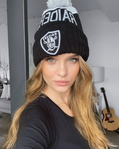 Josephine Skriver  nude photo