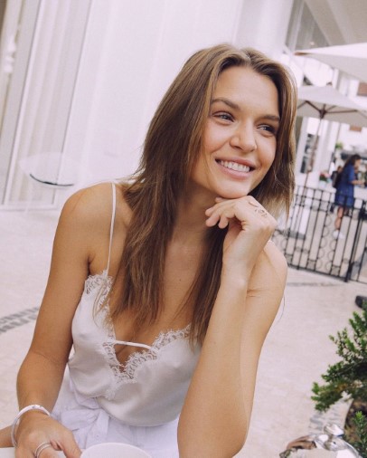 Josephine Skriver  nude photo