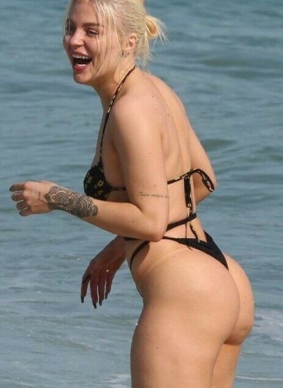 Luisa Sonza  nude photo